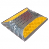SH-D580　平面型鑄鋁標記<P>說明：L：8㎝、W：10㎝、H：1.2㎝ ( 誤差±3% )，可搭配紅、黃或白色反光貼紙