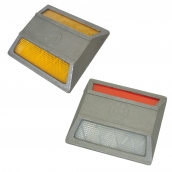 SH-D560　平面型鑄鋁標記<P>說明：可搭配紅、黃或白色反光片，不含螺絲   