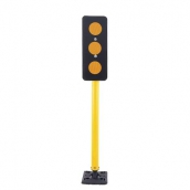SH-D103SP-A-Y 　回覆桿+三聯式反光導標<br>
PE回覆桿+PE板3mm*40cm*15cm三聯式反光導標+底座20*20cm，整體高約139cm